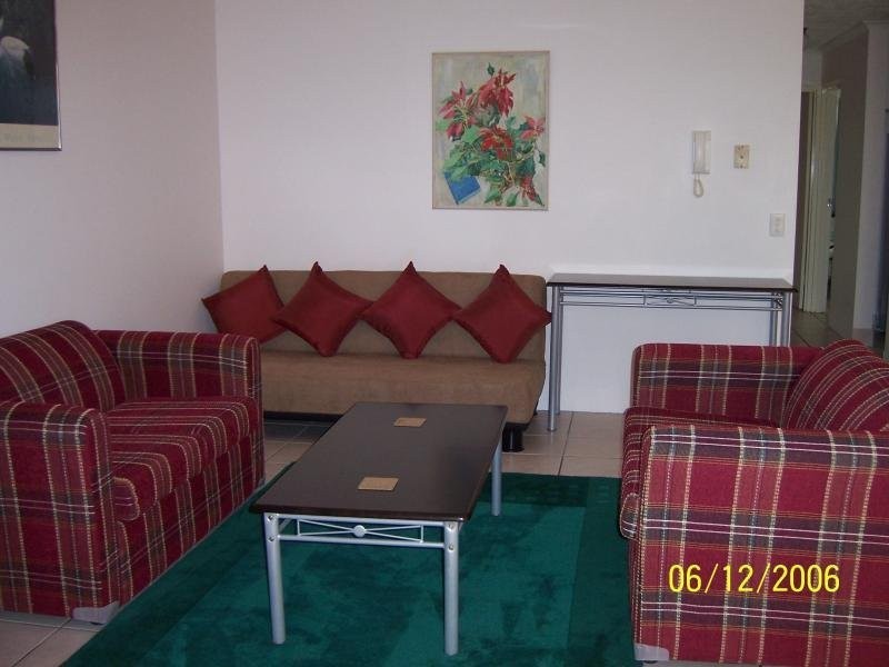 2/12 Douglas Street, Kirra QLD 4225