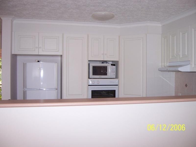 2/12 Douglas Street, Kirra QLD 4225