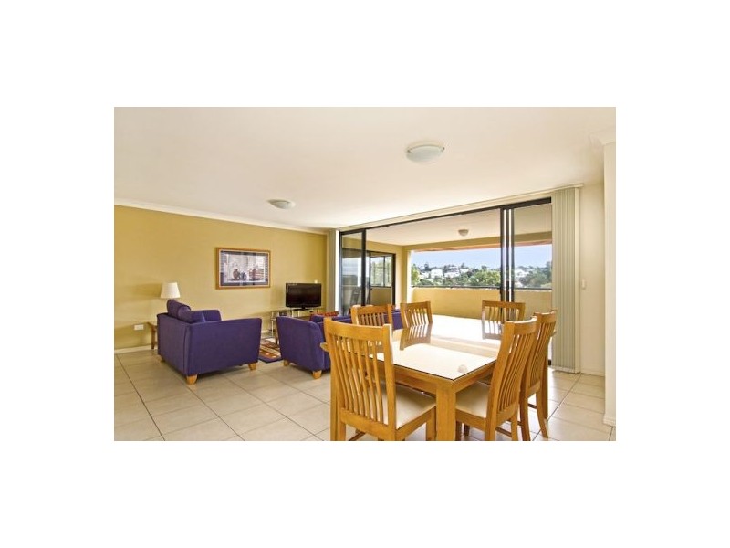 11/33 Dixon St, Coolangatta QLD 4225