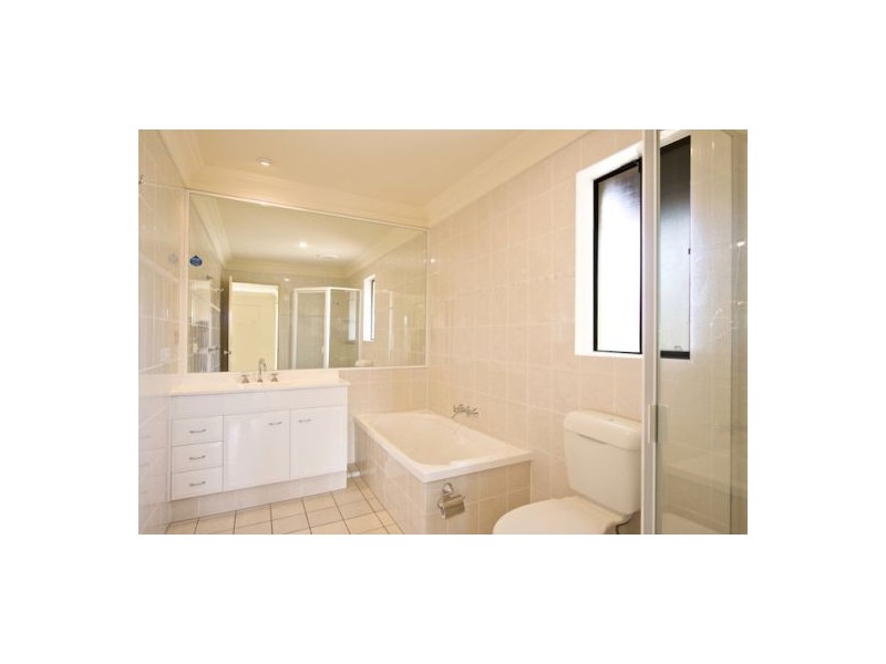 11/33 Dixon St, Coolangatta QLD 4225