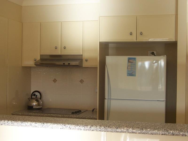 11/33 Dixon St, Coolangatta QLD 4225