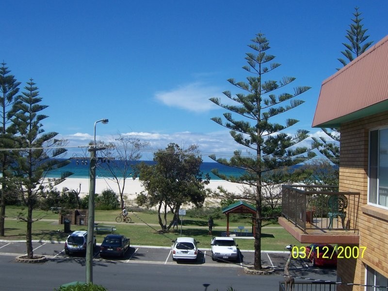 6/16 Pacific Parade, Kirra QLD 4225