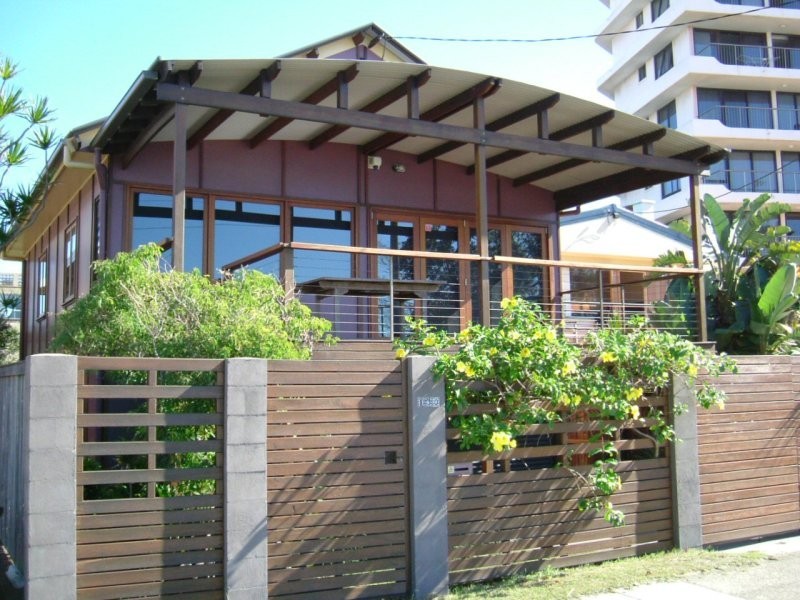 130 Pacific Pde, Kirra QLD 4225