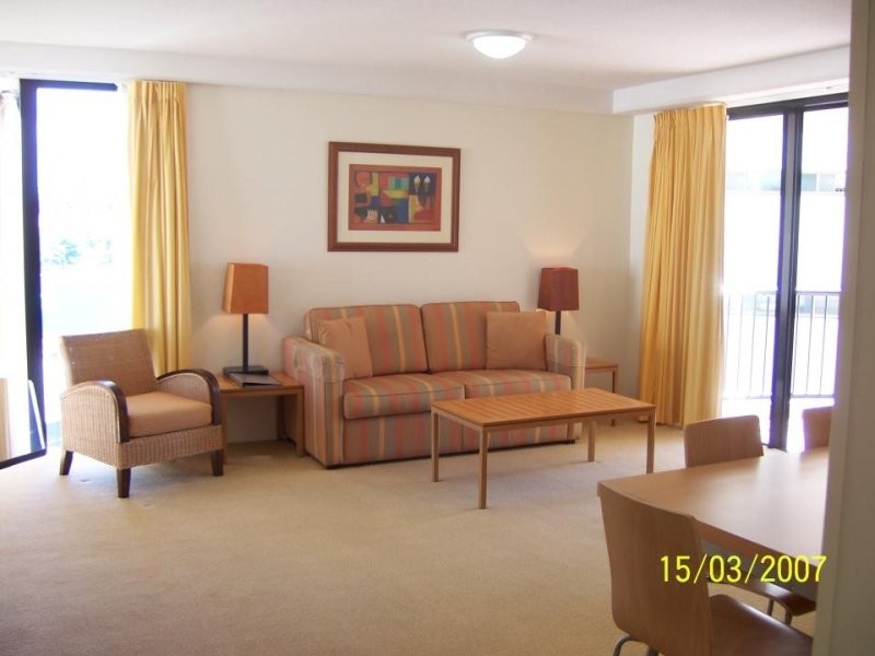 501/88 Marine Pde, Coolangatta QLD 4225