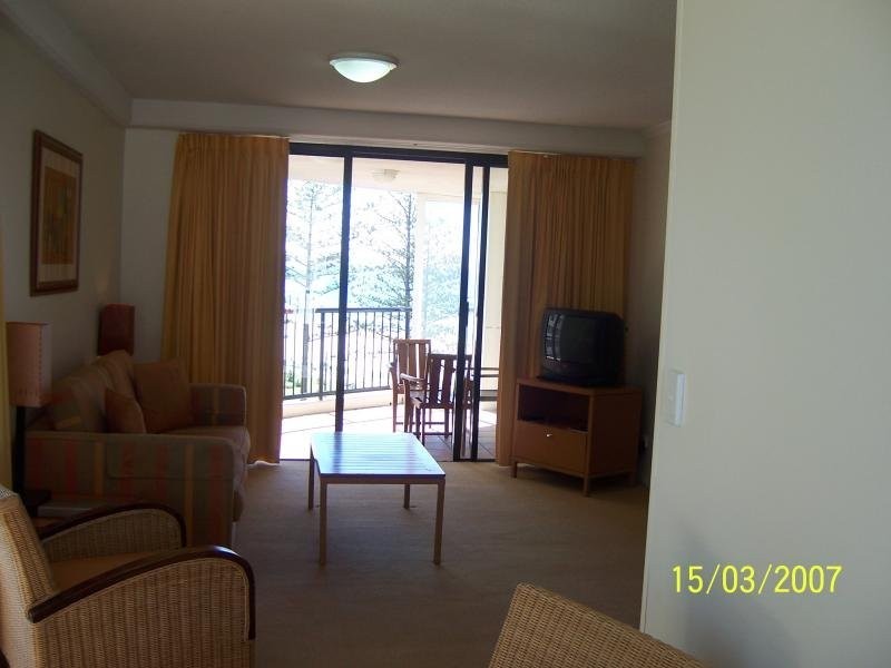 501/88 Marine Pde, Coolangatta QLD 4225