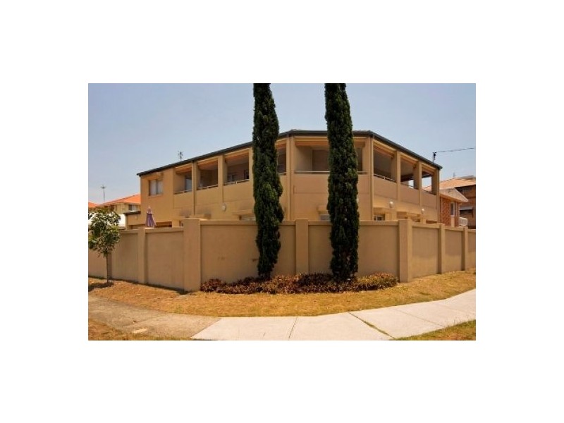 13 Lord St, Kirra QLD 4225