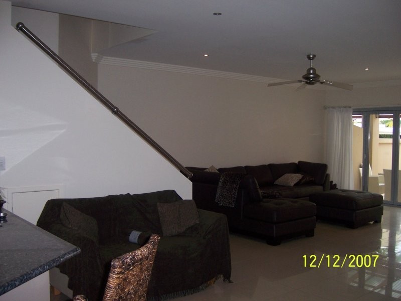 13 Lord St, Kirra QLD 4225