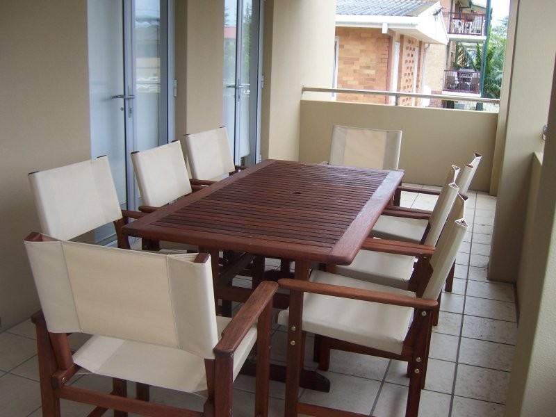 13 Lord St, Kirra QLD 4225