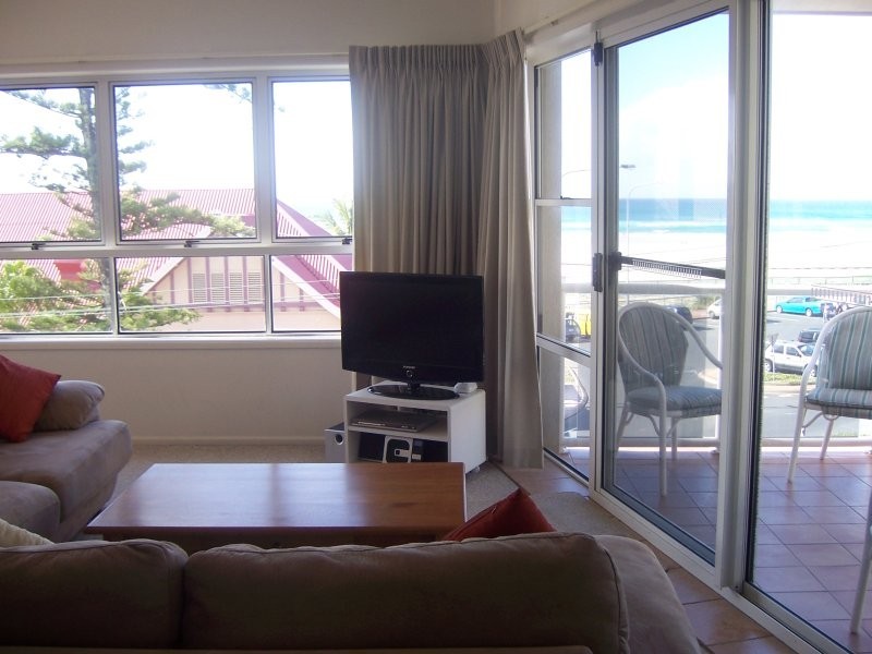 7/20 Marine Pde, Kirra QLD 4225