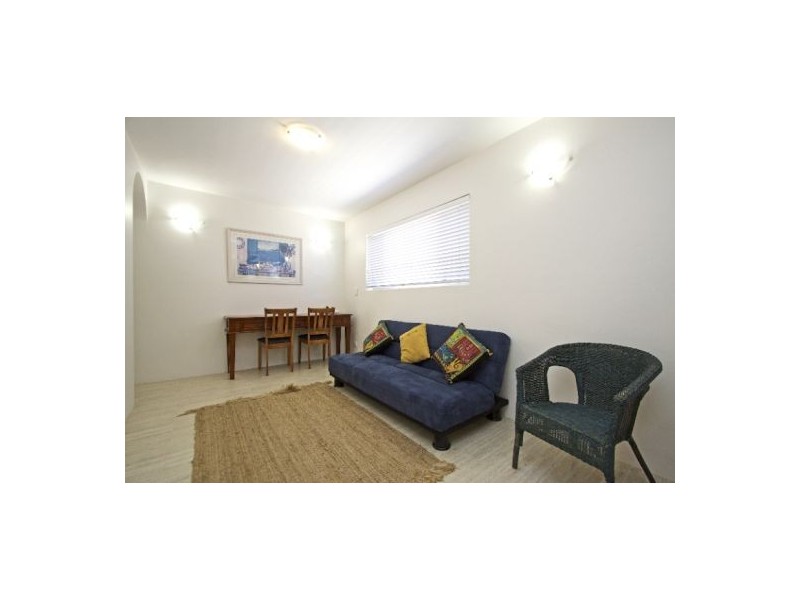 1/204 Marine Pde, Rainbow Bay QLD 4225