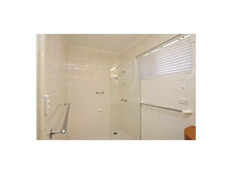 1/204 Marine Pde, Rainbow Bay QLD 4225