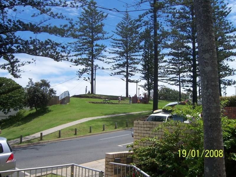1/204 Marine Pde, Rainbow Bay QLD 4225