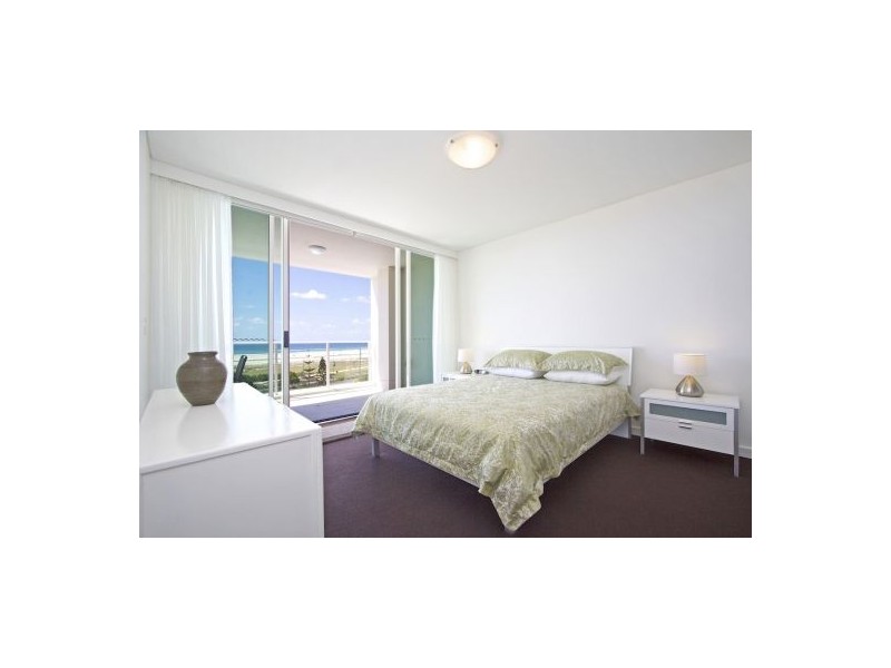 306/2 Creek St, Kirra QLD 4225