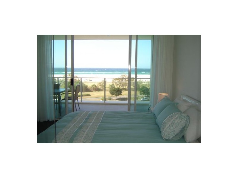 306/2 Creek St, Kirra QLD 4225