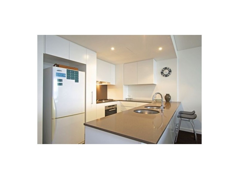306/2 Creek St, Kirra QLD 4225