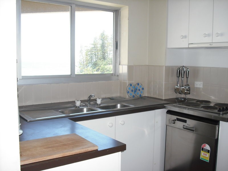 22/130 Marine Pde, Coolangatta QLD 4225