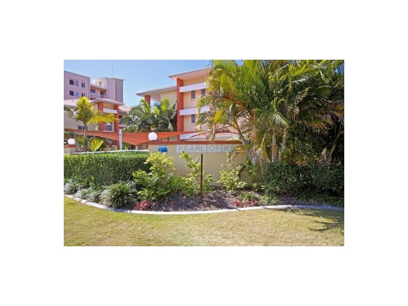 8/12 Douglas St, Kirra QLD 4225