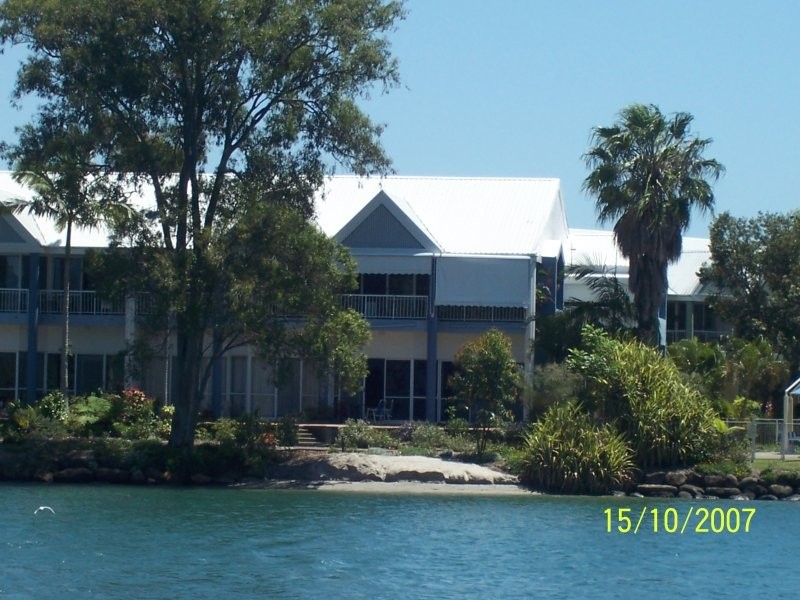 36/56 Guineas Creek Rd, Currumbin QLD 4223