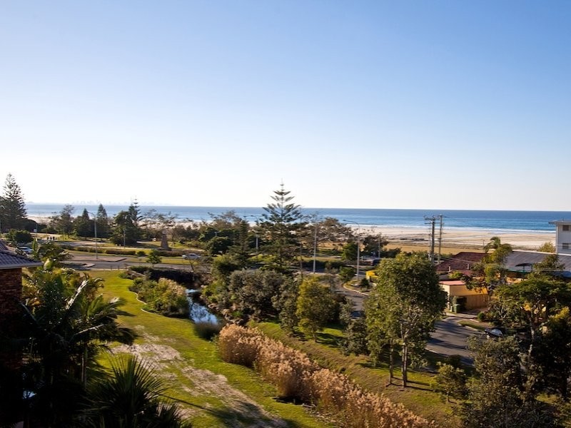 13/9 South St, Kirra QLD 4225