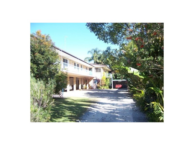 2/9 Douglas St, Kirra QLD 4225