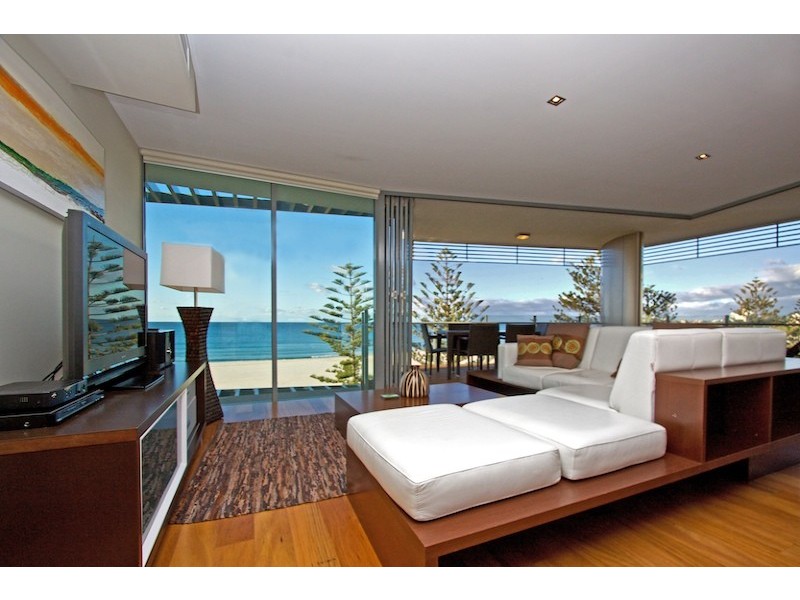 46 Pacific Parade, Kirra QLD 4225