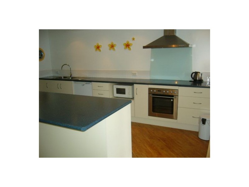 3/22 Boundary St, Rainbow Bay QLD 4225