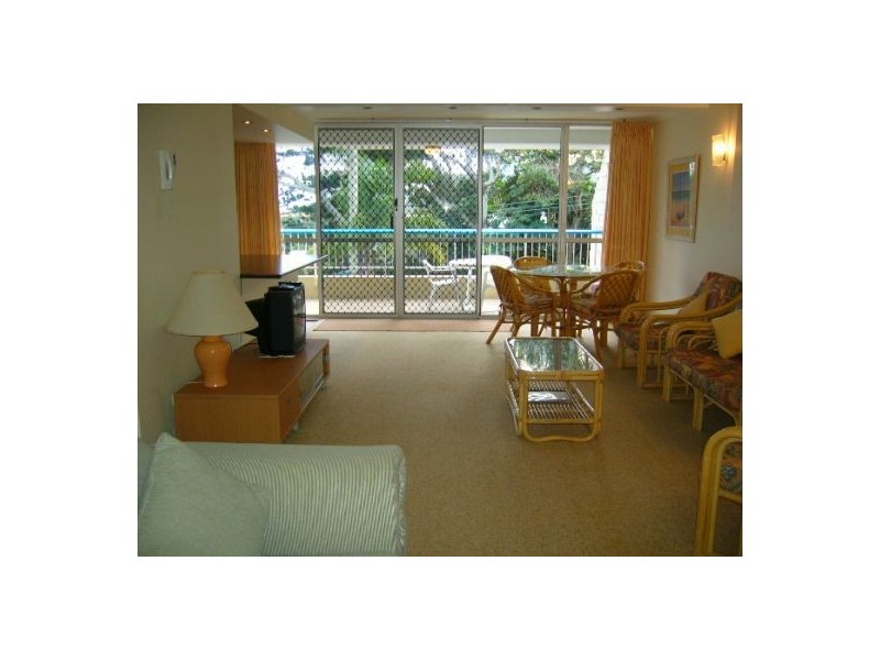 3/22 Boundary St, Rainbow Bay QLD 4225