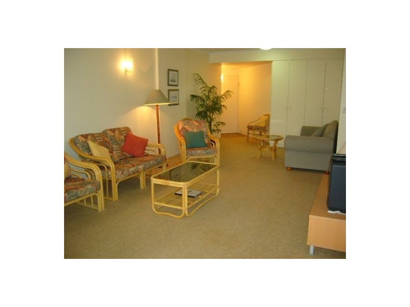 3/22 Boundary St, Rainbow Bay QLD 4225