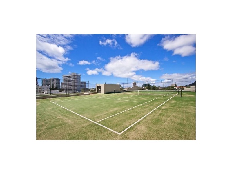 1047/80 Marine Pde, Coolangatta QLD 4225