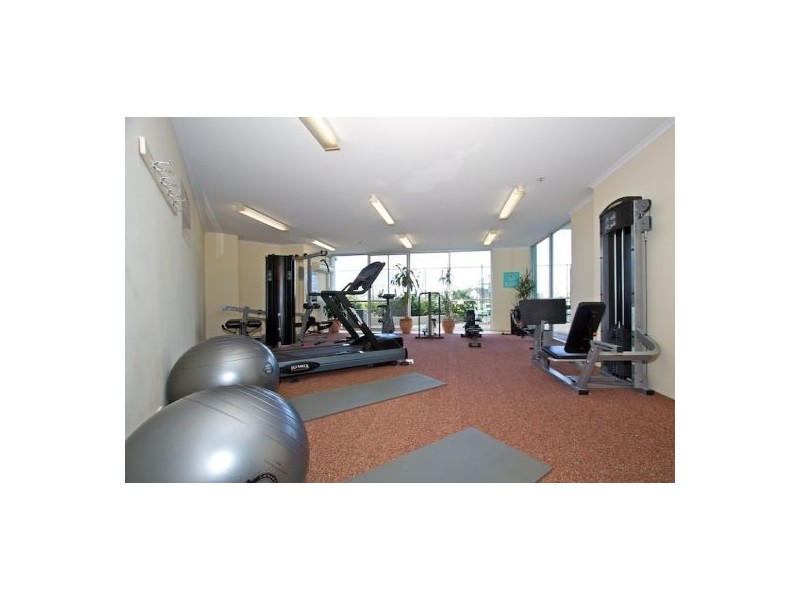 1047/80 Marine Pde, Coolangatta QLD 4225
