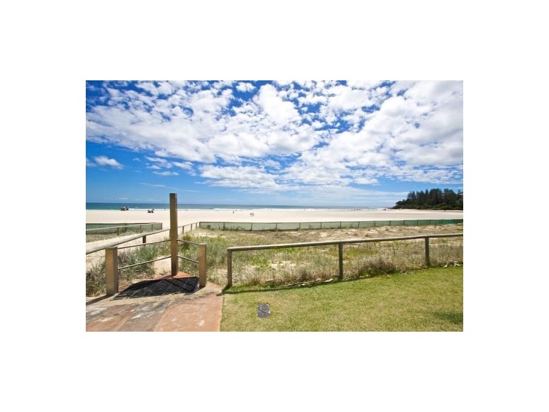 1047/80 Marine Pde, Coolangatta QLD 4225