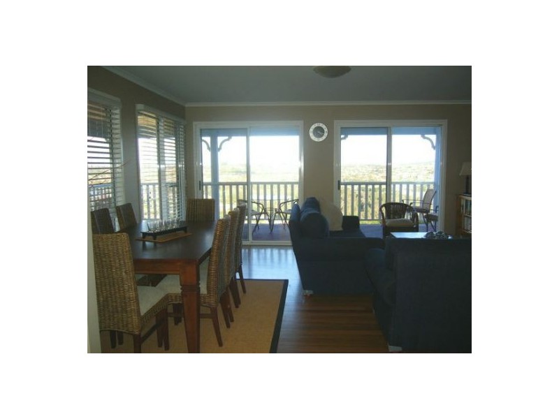 6  Burgundy Court, Tweed Heads South NSW 2486