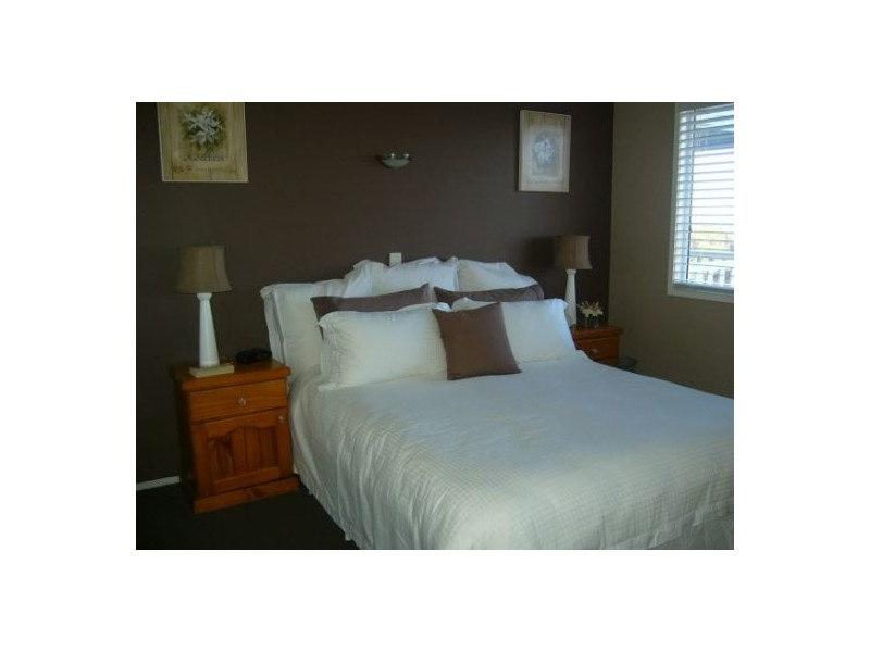 6  Burgundy Court, Tweed Heads South NSW 2486