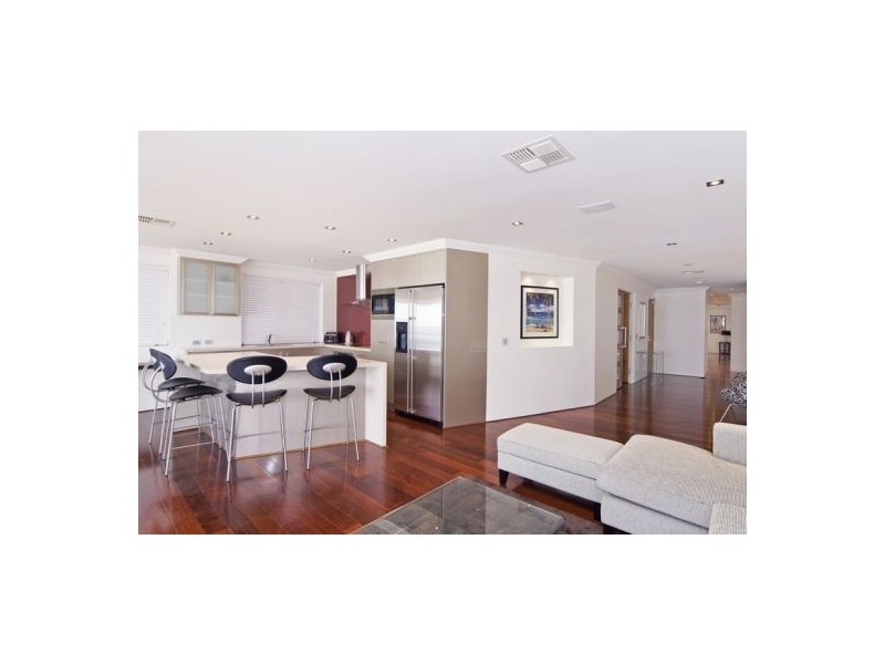 9/271 Golden Four Dve, Bilinga QLD 4225