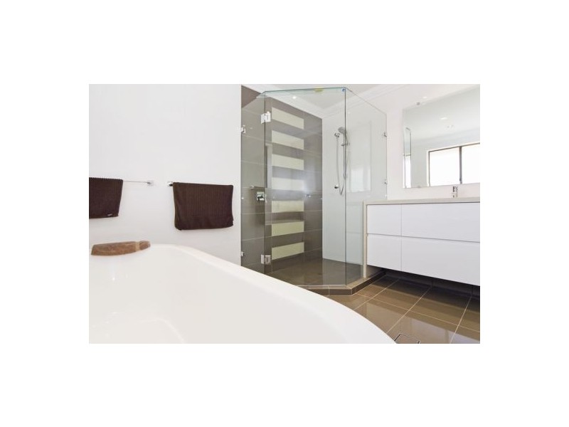 9/271 Golden Four Dve, Bilinga QLD 4225