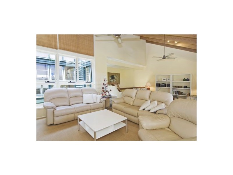 208 Marine Pde, Rainbow Bay QLD 4225