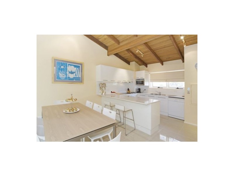 208 Marine Pde, Rainbow Bay QLD 4225