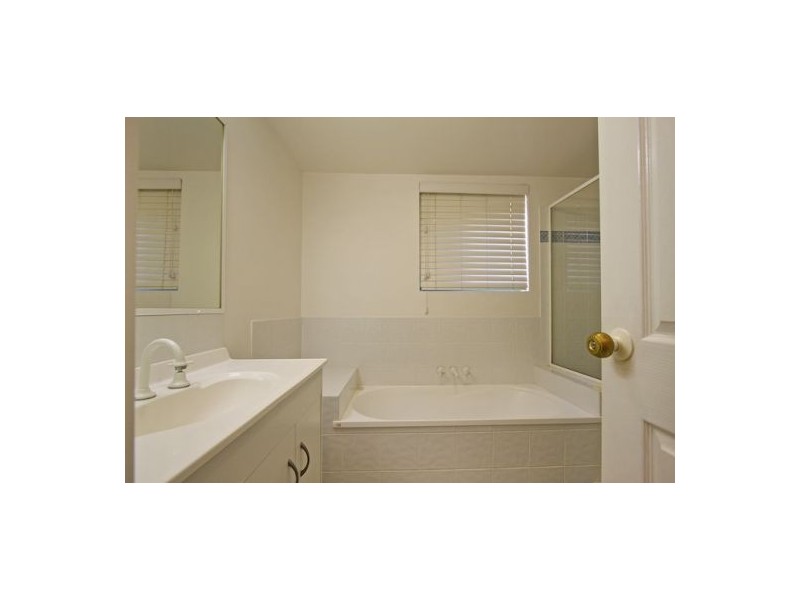 5/27 Dutton St, Coolangatta QLD 4225