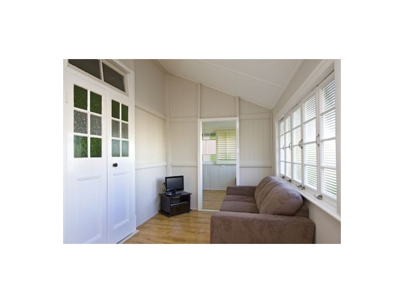 47  McLean St, Coolangatta QLD 4225