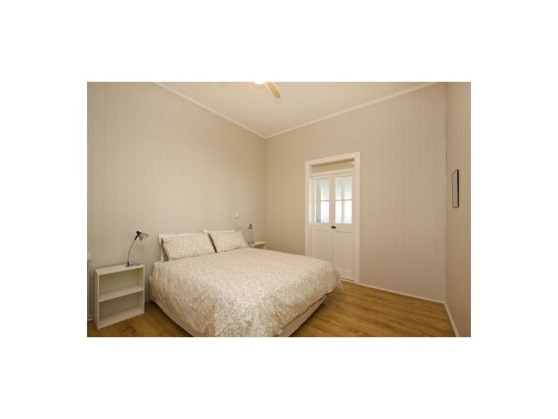 47  McLean St, Coolangatta QLD 4225