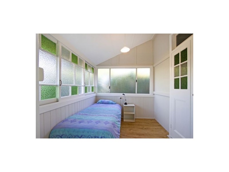 47  McLean St, Coolangatta QLD 4225