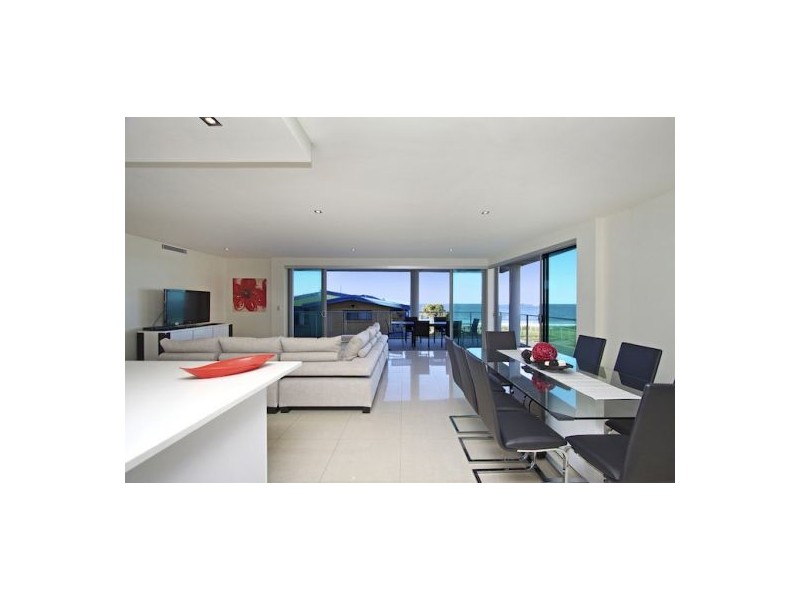 2/389 Golden Four Dve, Tugun QLD 4224