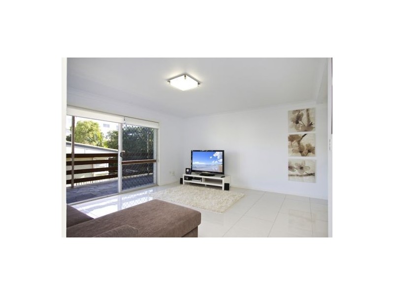 4/88 Pacific Parade, Bilinga QLD 4225