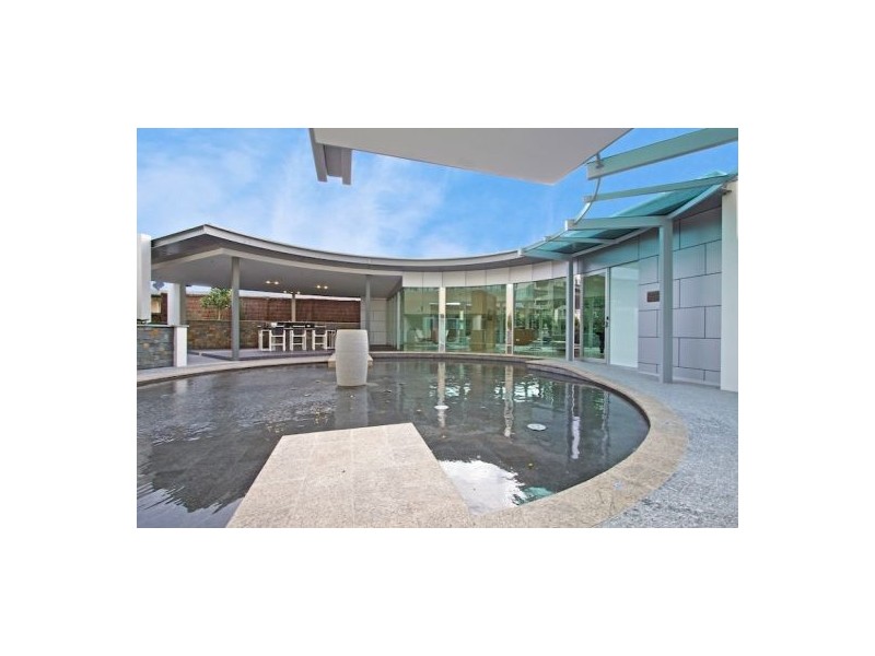 803/1 Douglas St, Kirra QLD 4225