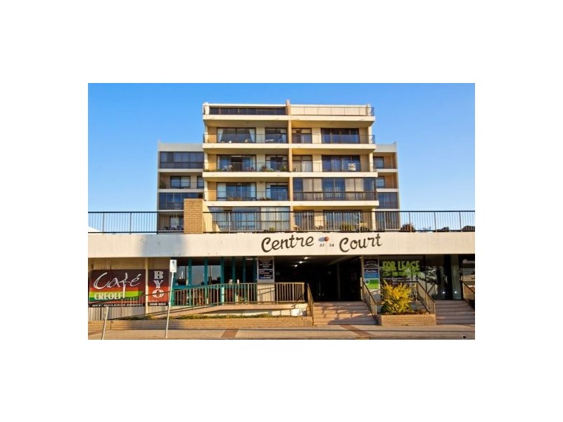 11 “Centre Court’, 34 Musgrave Street, Kirra QLD 4225