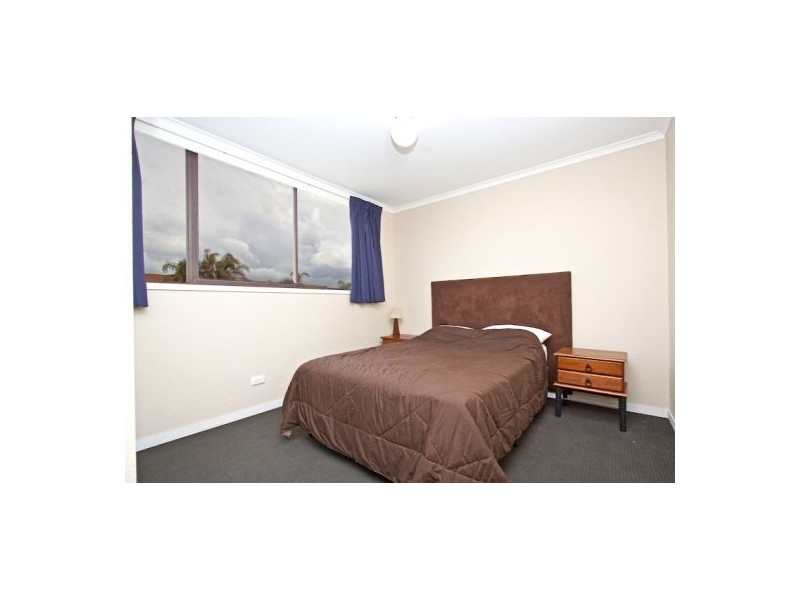 11 “Centre Court’, 34 Musgrave Street, Kirra QLD 4225