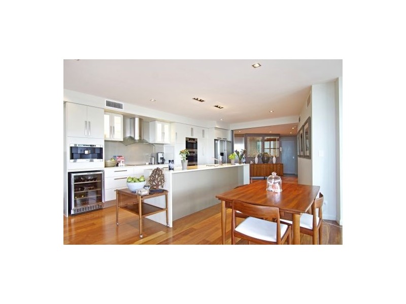 301 Kirra Wave, 46 Pacific Pde, Bilinga QLD 4225