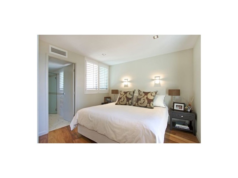 301 Kirra Wave, 46 Pacific Pde, Bilinga QLD 4225