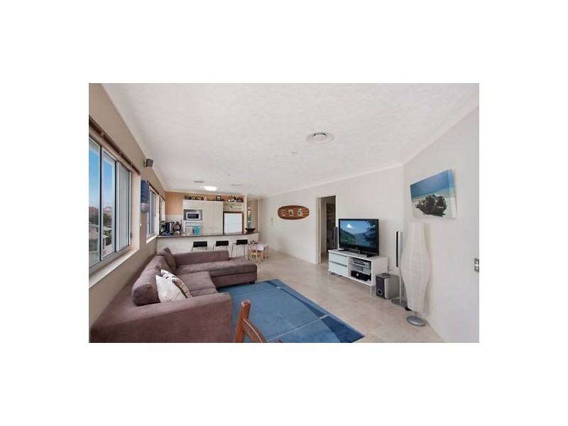 7/6 Tomewin St, Currumbin QLD 4223