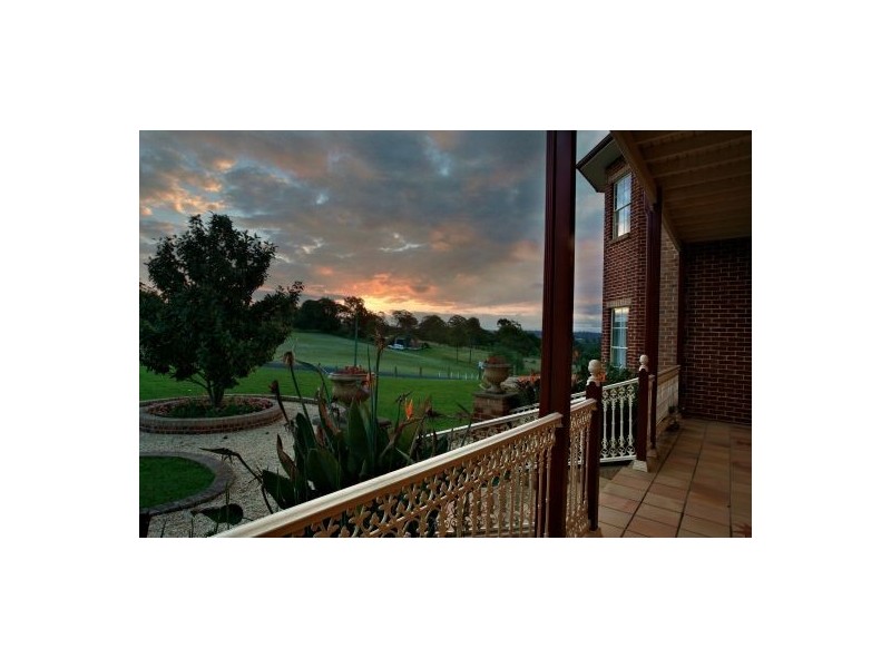 65 Benwerrin Crescent, Grasmere NSW 2570